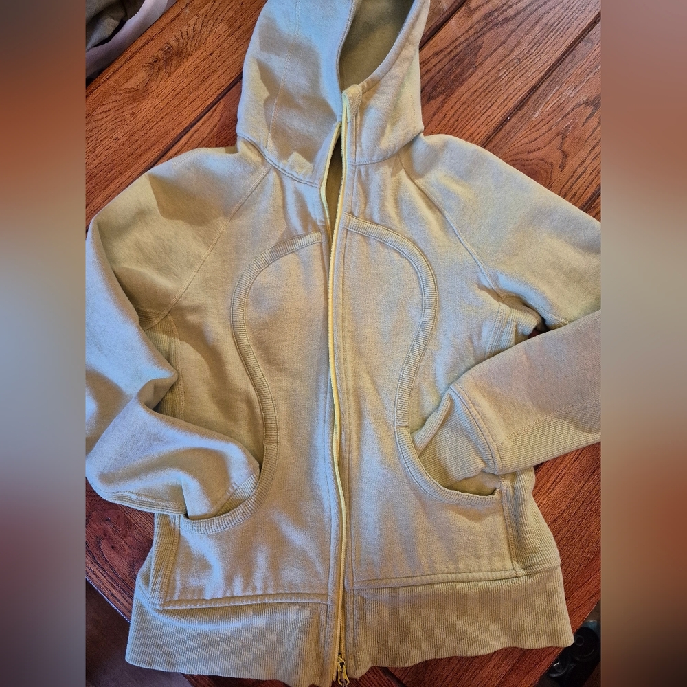 Lululemon Scuba Zip Up Hoody